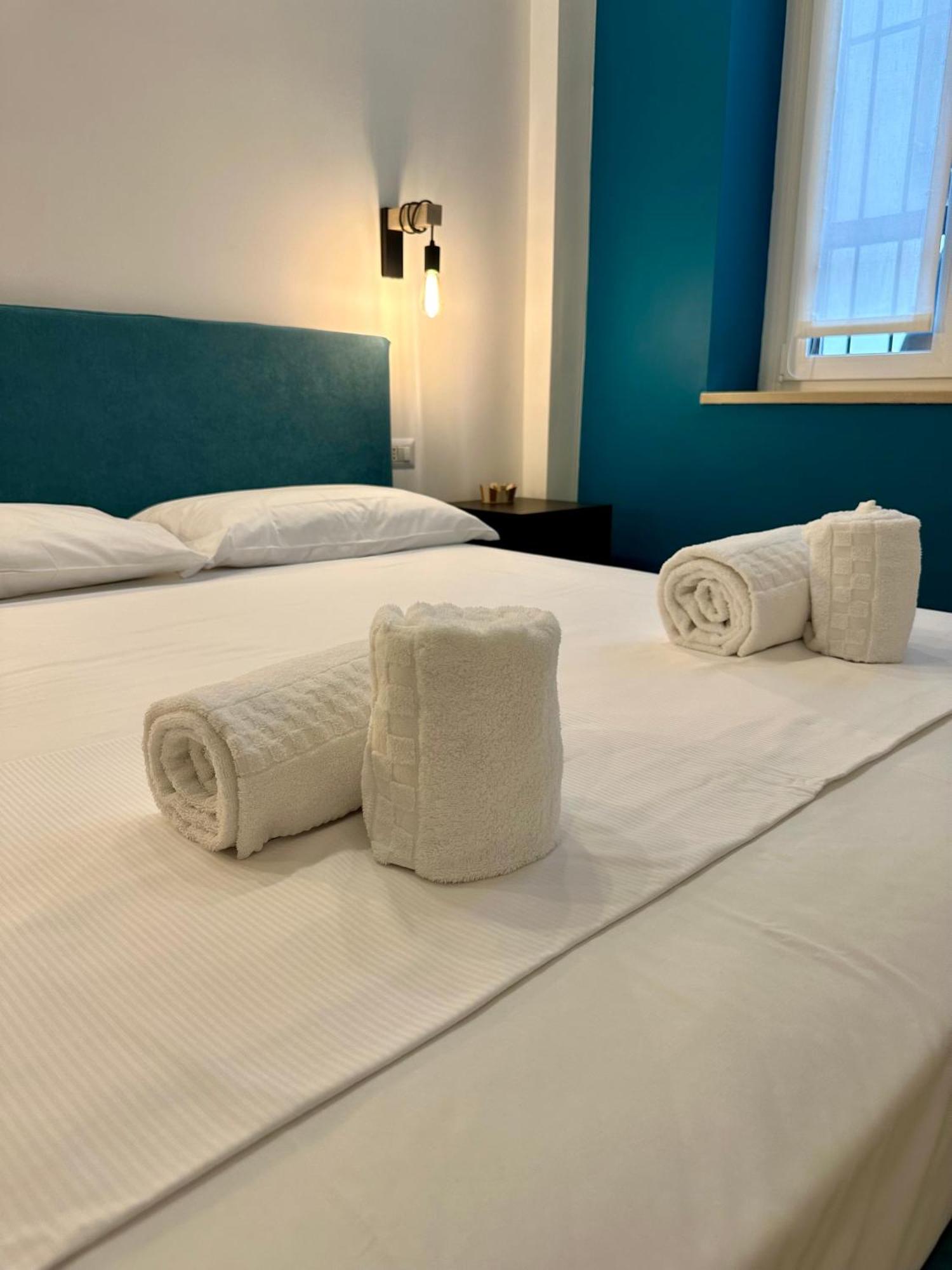 Lr Deluxe Apartments - Porta Venezia - Bilocale Con Giardino Privato Milan Extérieur photo