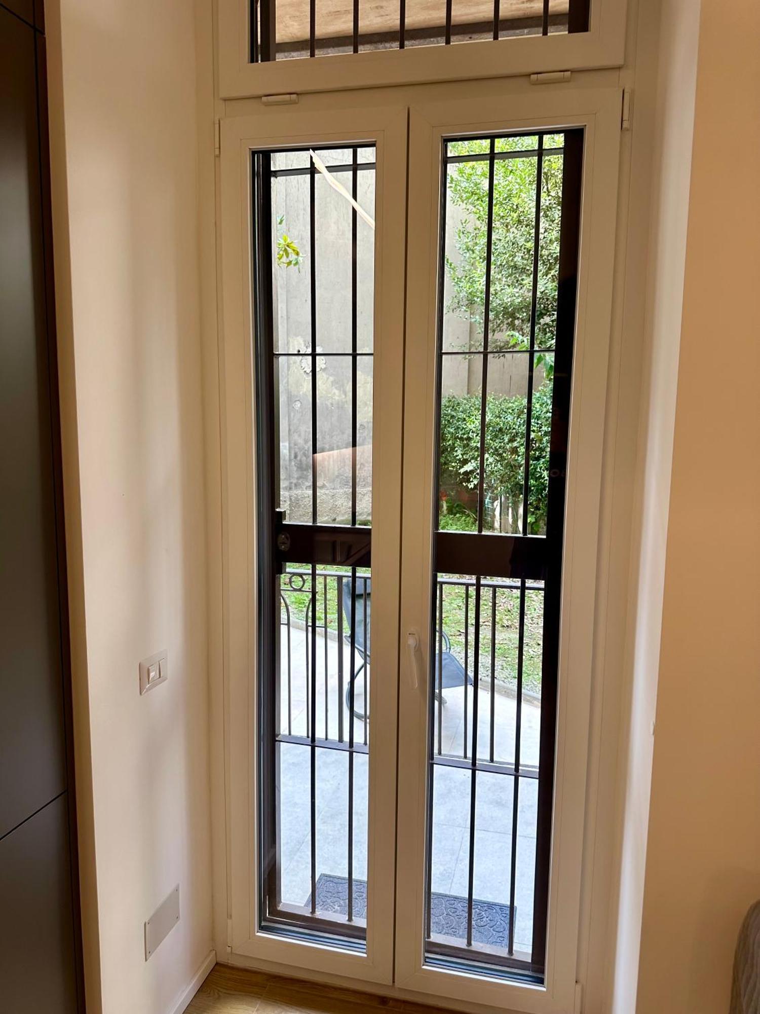 Lr Deluxe Apartments - Porta Venezia - Bilocale Con Giardino Privato Milan Extérieur photo