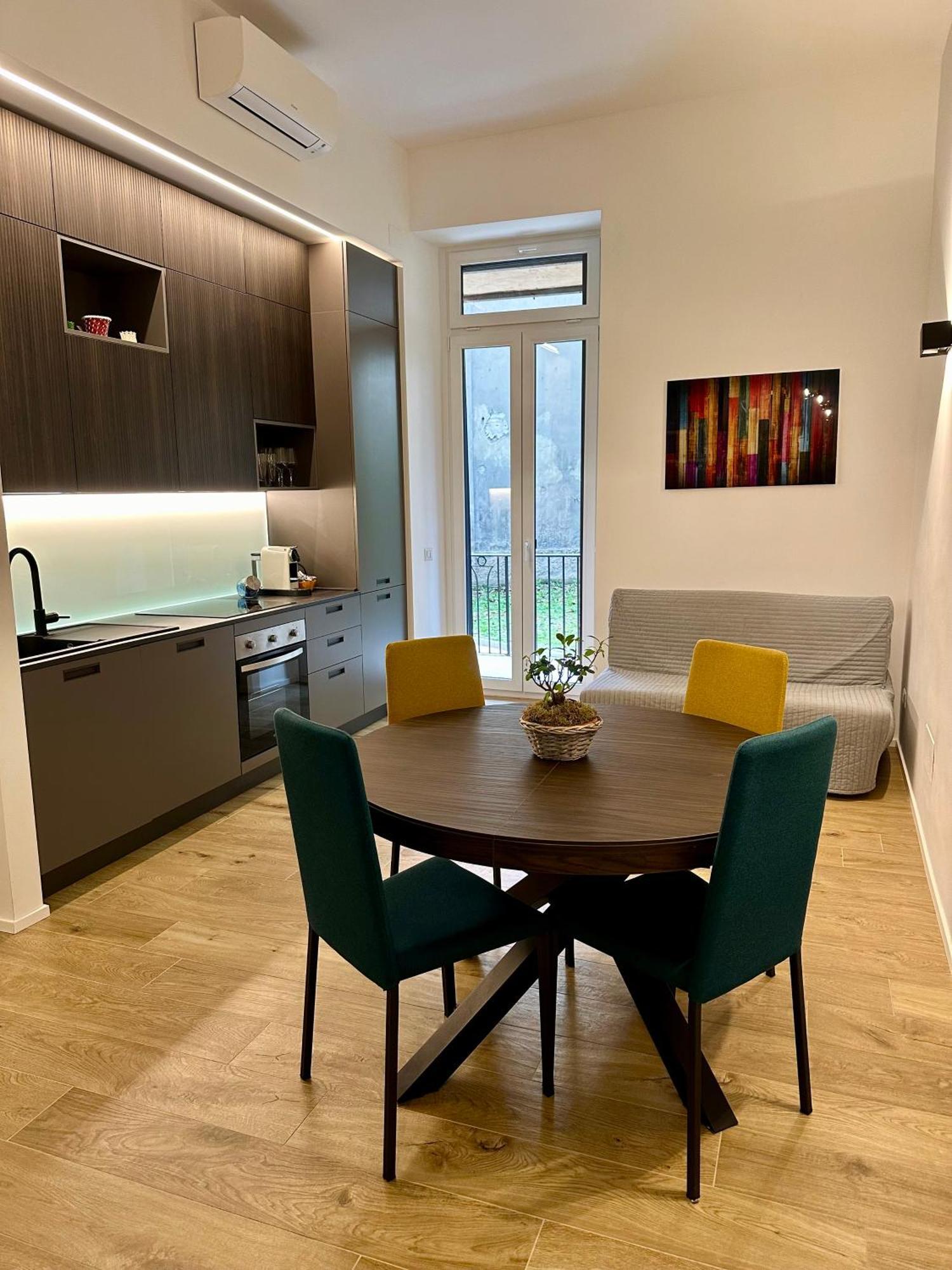 Lr Deluxe Apartments - Porta Venezia - Bilocale Con Giardino Privato Milan Extérieur photo