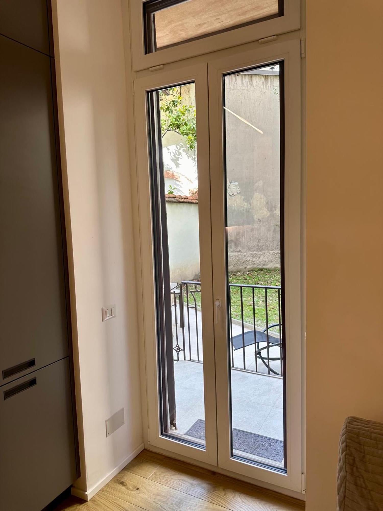 Lr Deluxe Apartments - Porta Venezia - Bilocale Con Giardino Privato Milan Extérieur photo